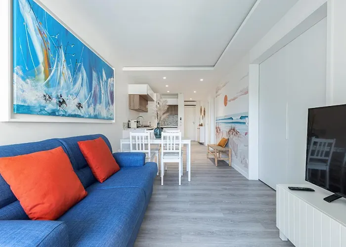 Appartement 6 Couchages Dans Residence Avec Piscine