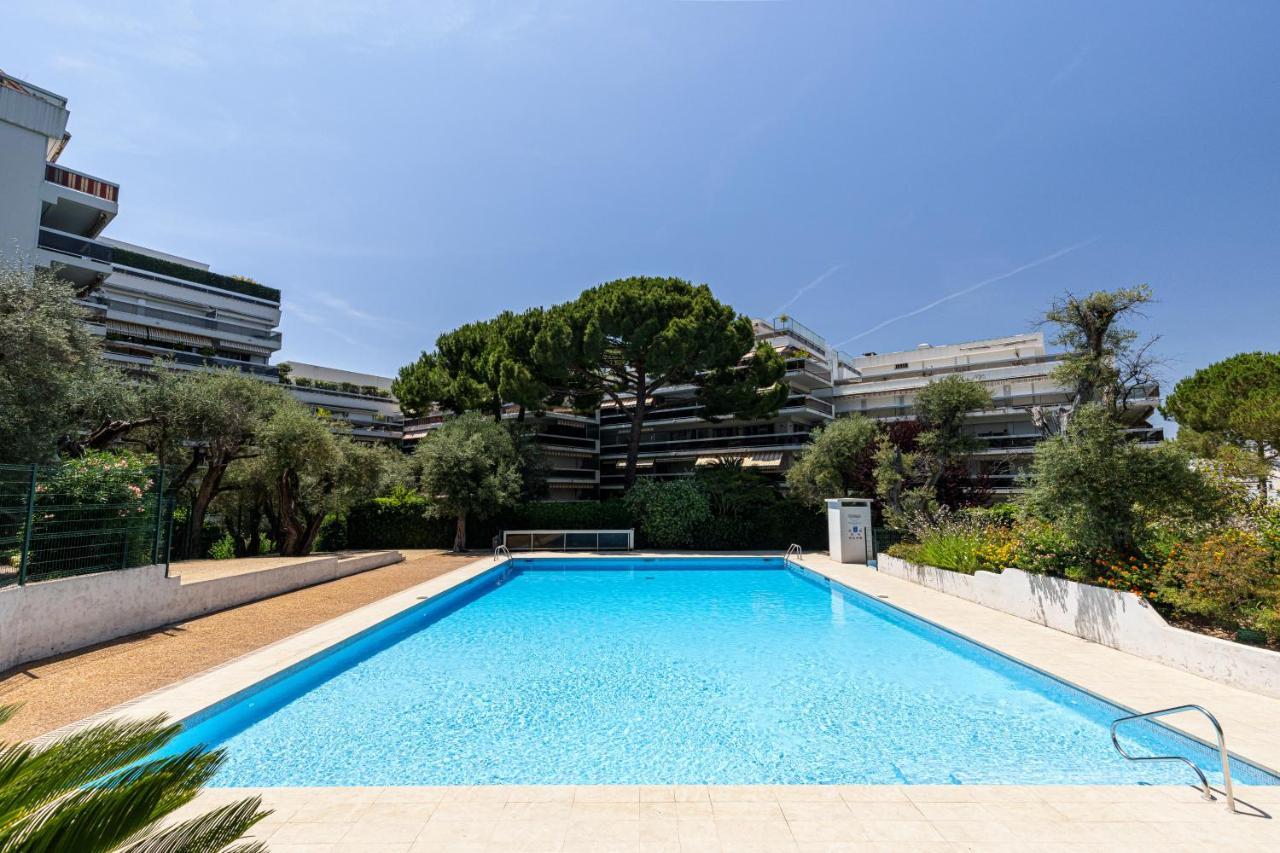 Apartamento 6 Couchages Dans Avec Piscine